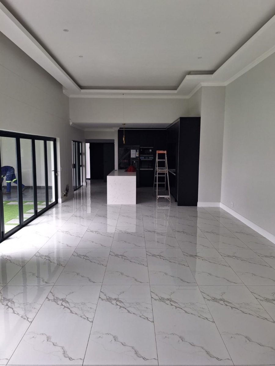 3 Bedroom Property for Sale in Sandown Western Cape